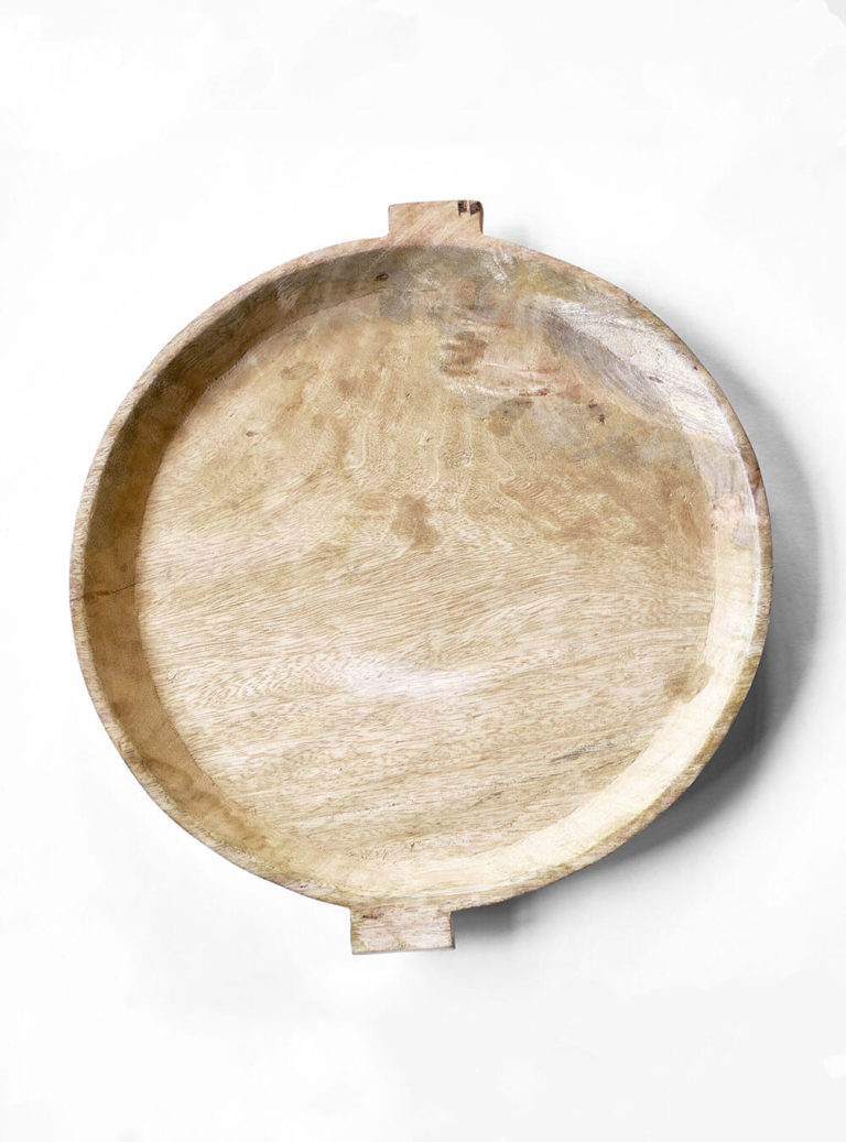 Round wood tray with Handles made of soft yet durable mango wood hand
